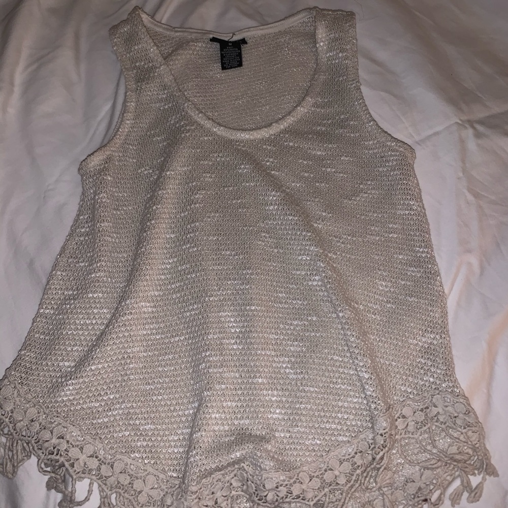Sleeveless rue 21 boho shirt.